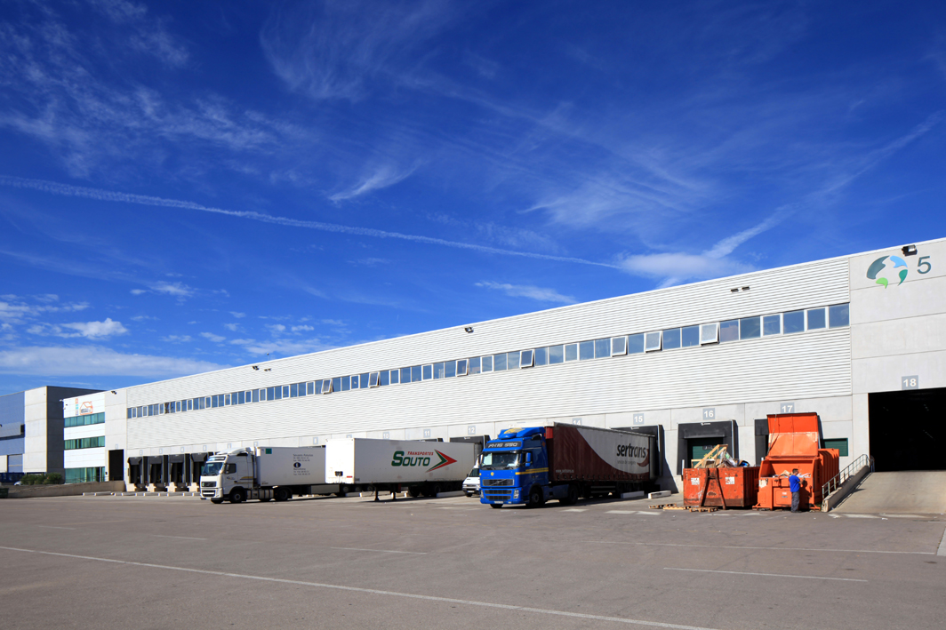 Prologis Park Sant Boi DC6: conversion of a manufacturing plant into a first-class omnichannel logistics space