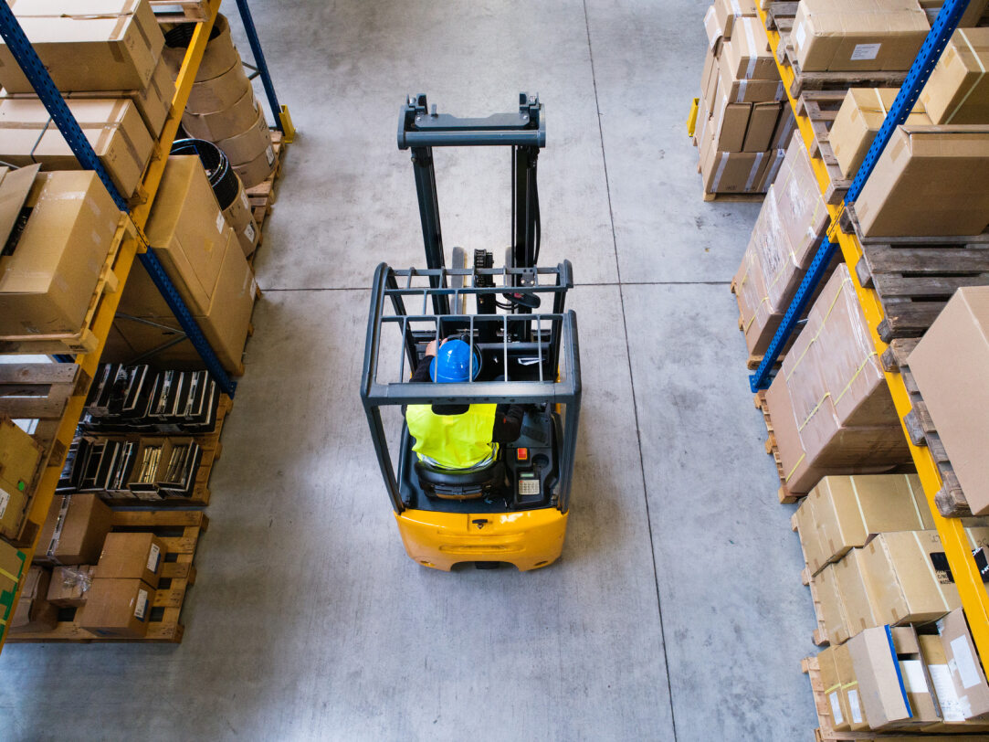 Pre-owned forklift Pre-owned forklift