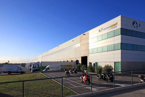 The image shown is warehouse space, Sant Boi DC4, located in Barcelona, Spain.