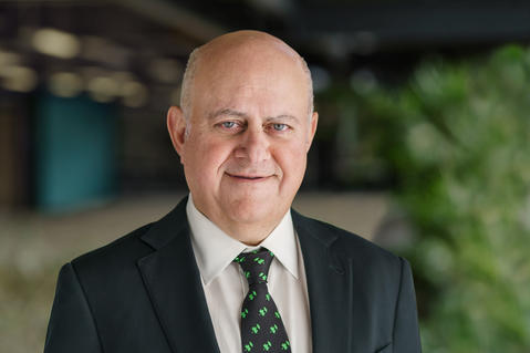 Leadership - Hamid R. Moghadam Hamid R. Moghadam