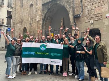 Prologis España stands by the homeless with Arrels Fundació on the latest Impact Day 